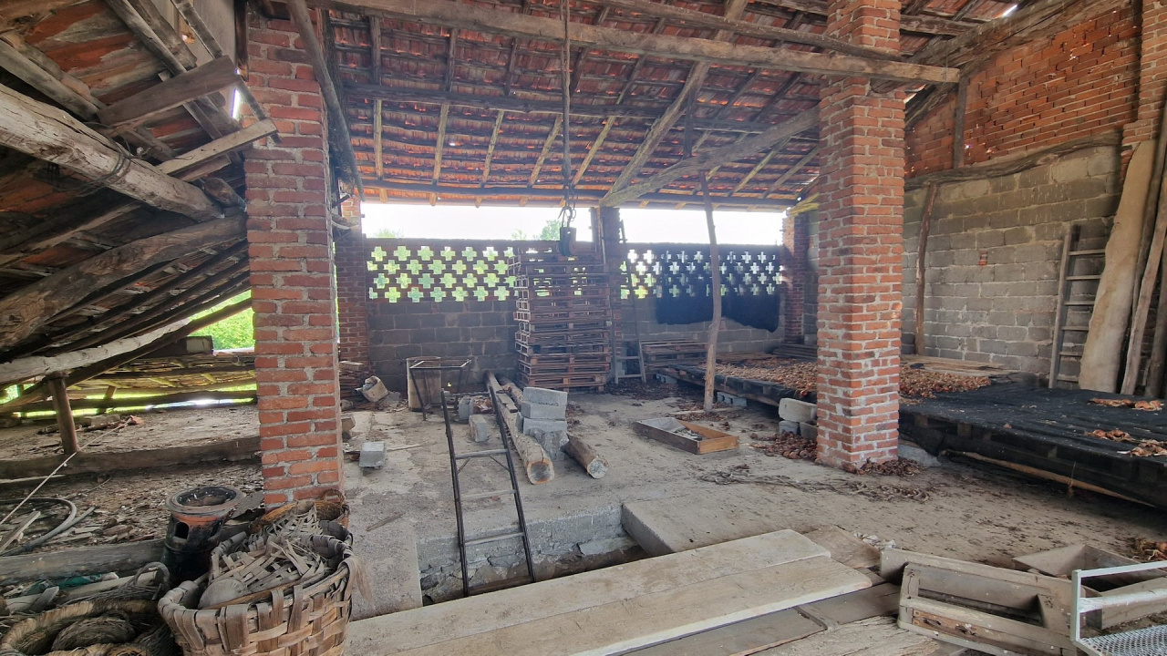 BORGOMANERO  - SANTA CRISTINA - Vendita